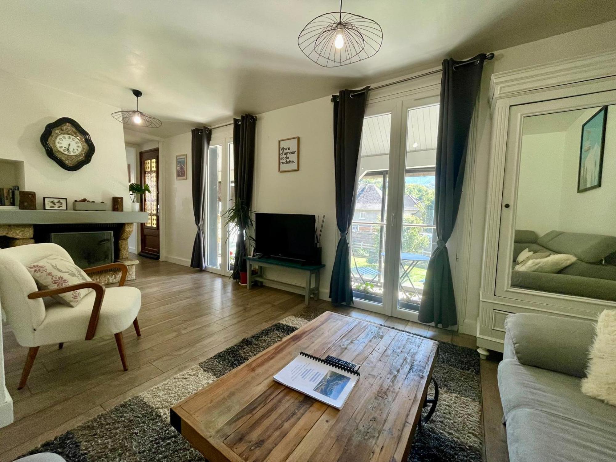 Bel Appartement Dans Residence Cheminee /Jardin リュス・サン・ソヴァール エクステリア 写真